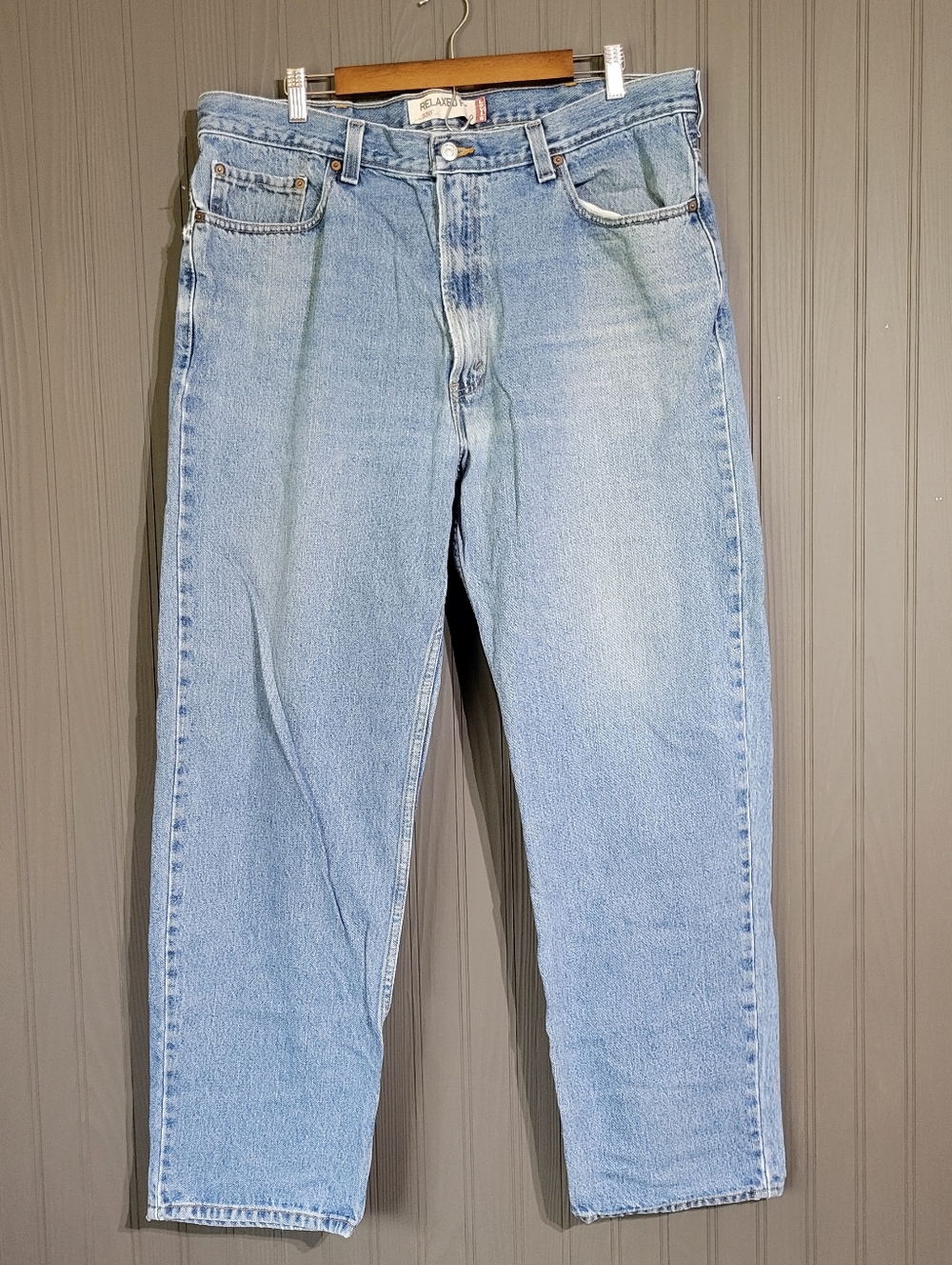 Levi's 550 Denim Jeans Relaxed Fit Straight Leg Medium Wash Blue Men's 40x32